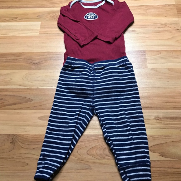 3 Piece Matching Football Outfit - Picture 2 of 5